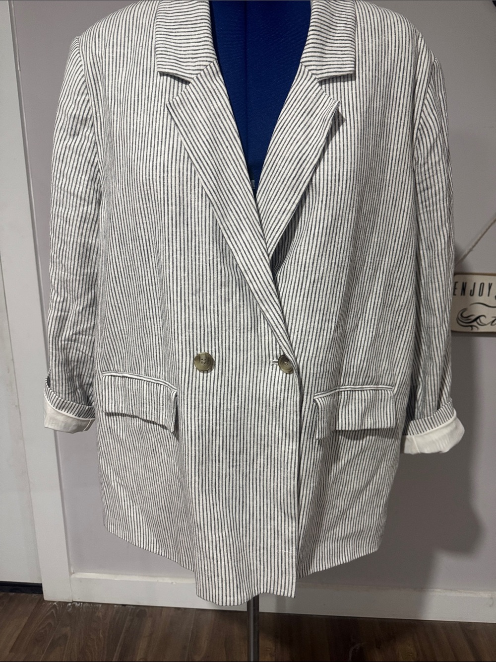 Old Navy Striped Blazer Jacket - White and Navy